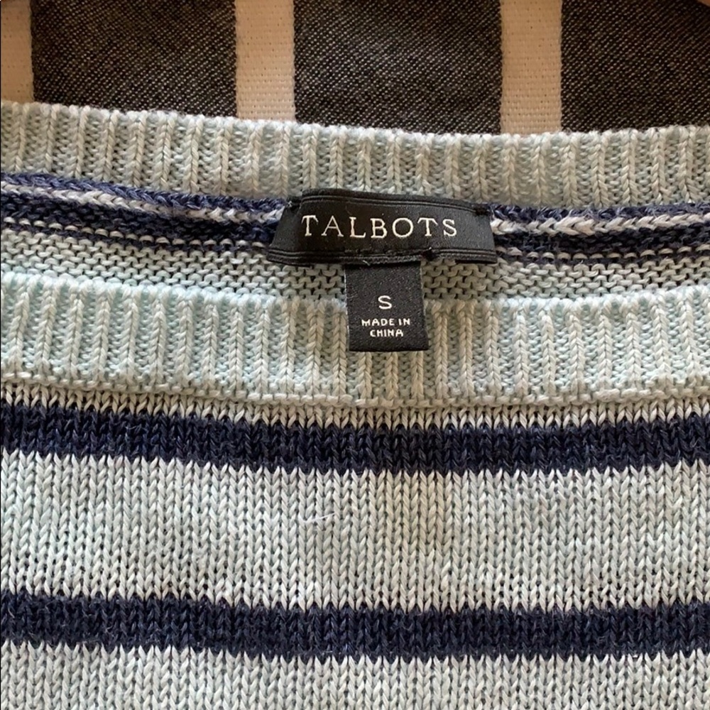 Sweater - Picture 2 of 4